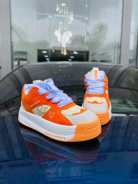 Naked wolf shoe
