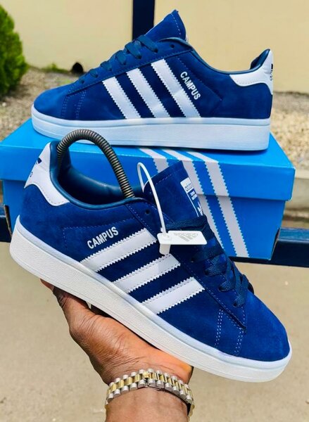 Adidas campus