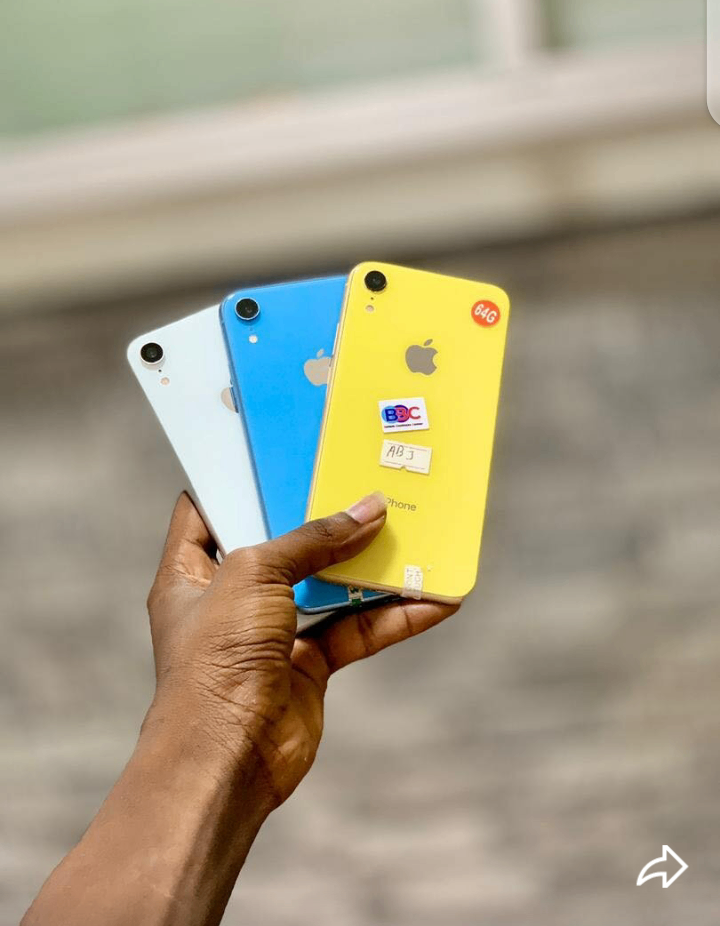 iPhone XR Variétés Multicolores