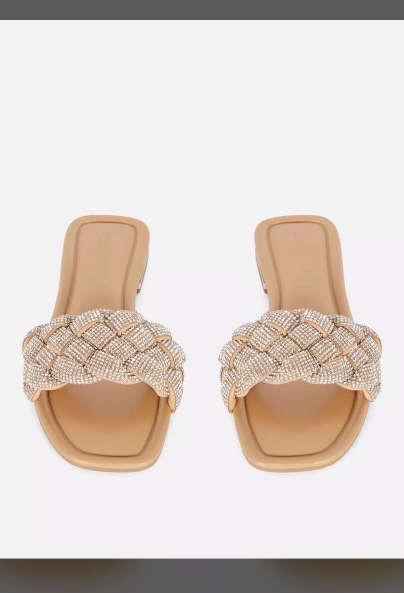 Slippers store reject
