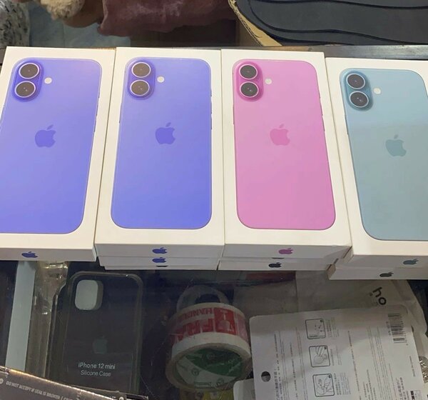 iPhone 16