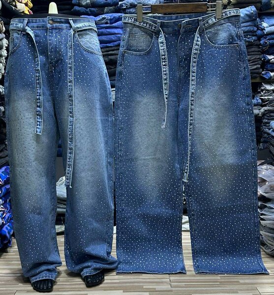 Baggy jeans