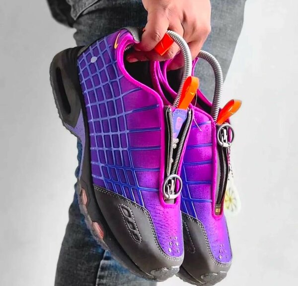 NIKE CLASSIC