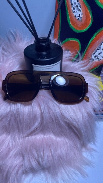 Lunettes de soleil élégantes