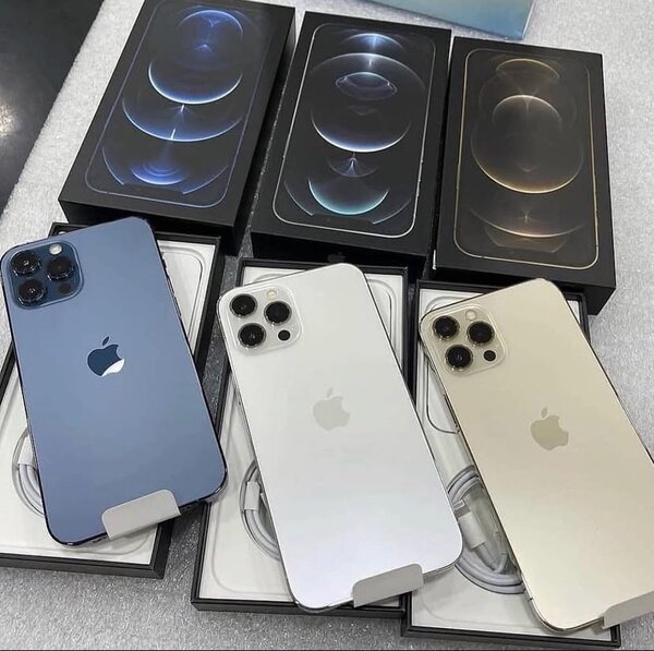 IPhone 12 Pro Max UK use