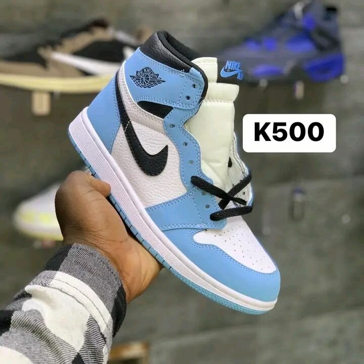Jordan 1 sneaker