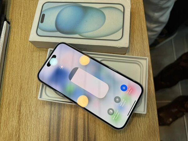 iPhone 15