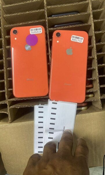 Iphone Xr 64 gig