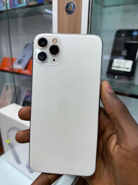 iPhone 11 Pro Max 64g