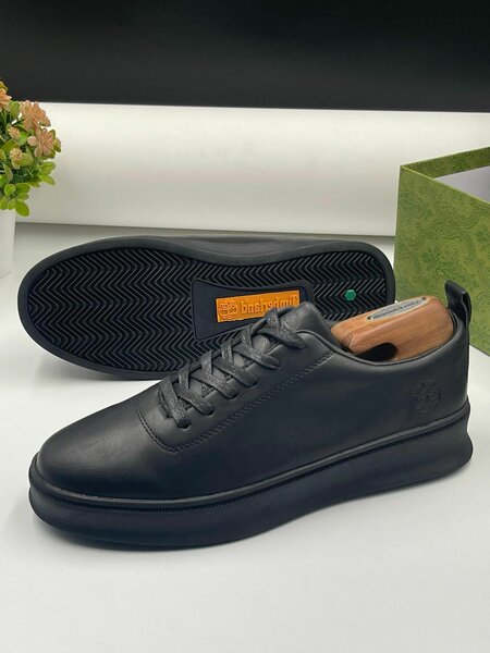 TIMBERLAND BLACK