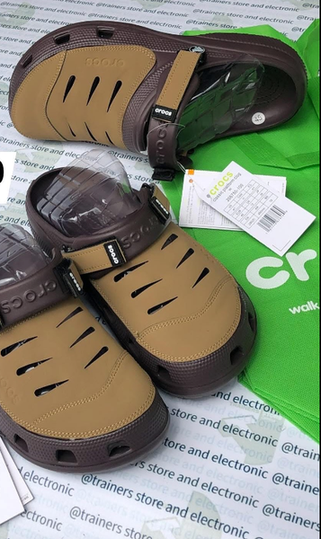 Classic platform crocs 