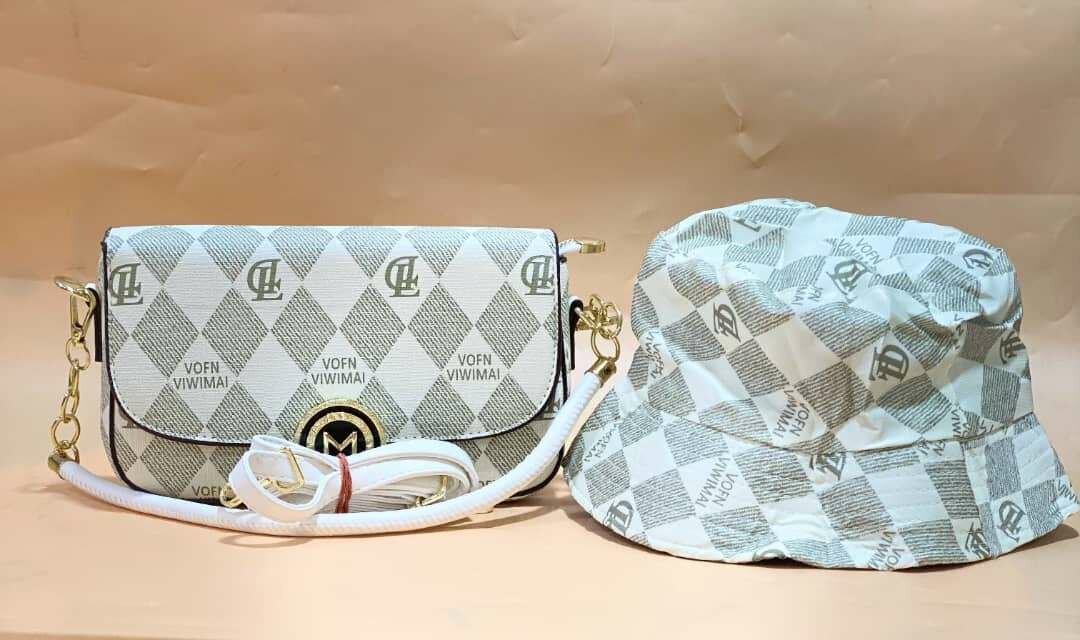Bag with hat
