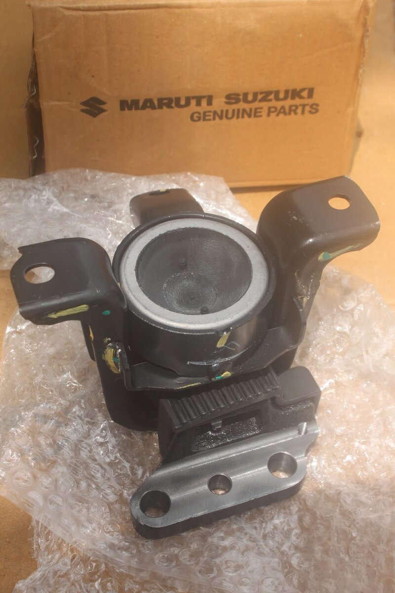 Support moteur Maruti Suzuki