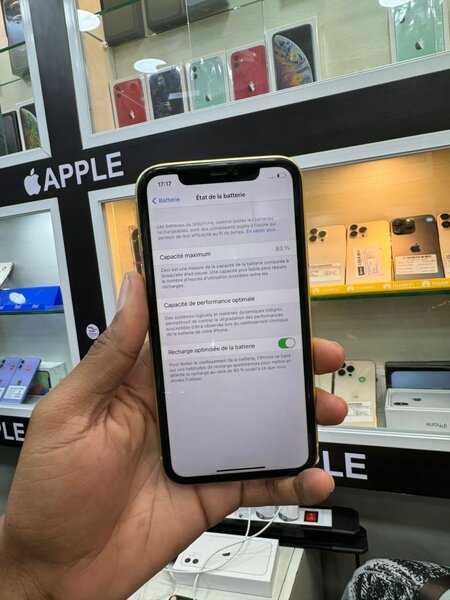 iPhone 11