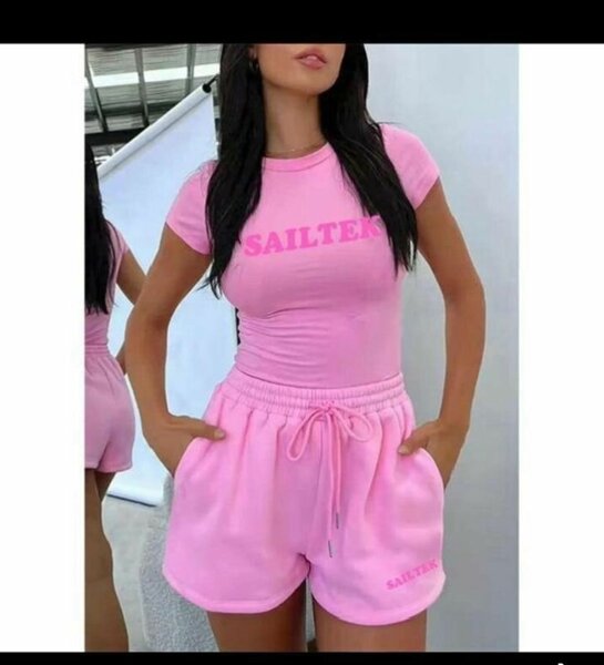 Ensemble de sport rose femme