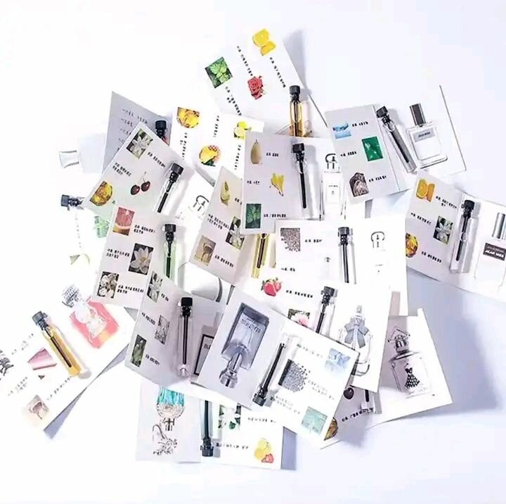 4 essence de parfum a 500f