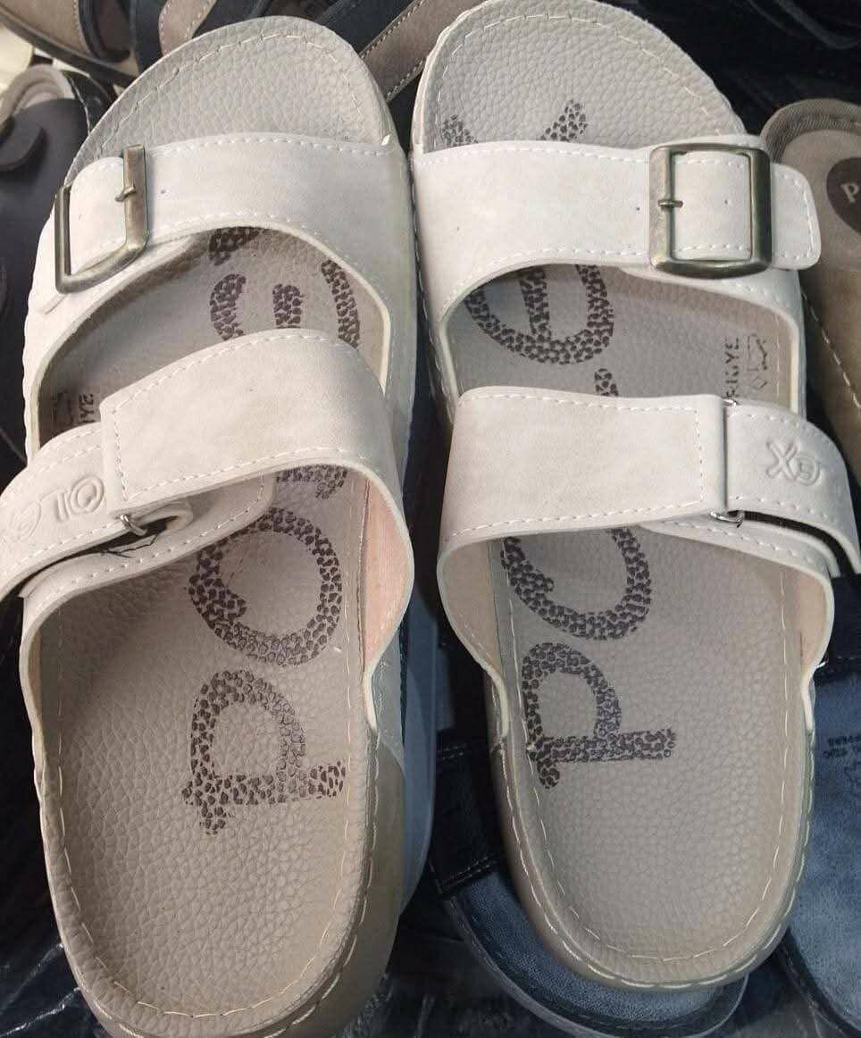 Sandales