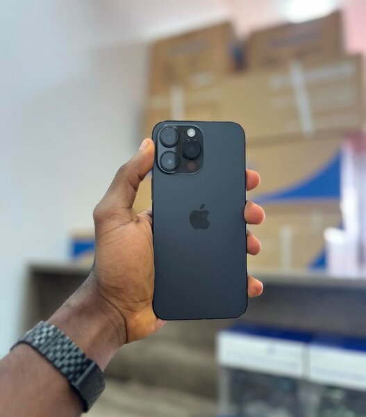 iPhone 14 Pro Max