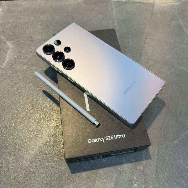 Samsung S25 Ultra 256Go Neuf