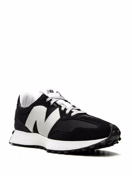 Baskets New Balance Noir Blanc