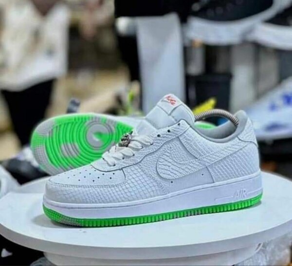 Fashion sneakers