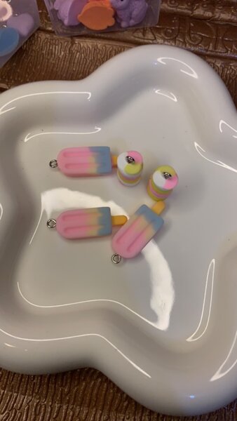 BEADS CHARMS