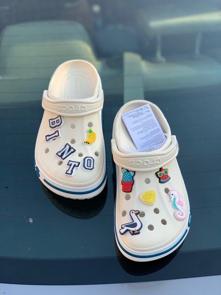 Bayaband Crocs