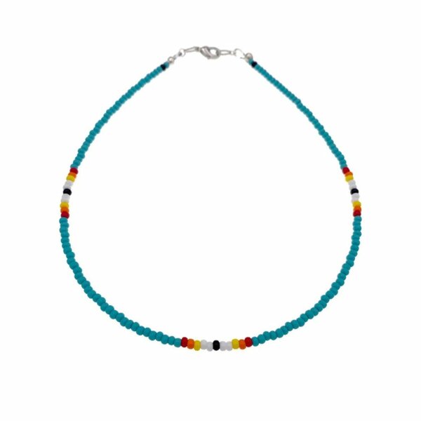 Collier en perles colorées