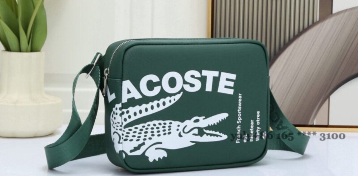 Sacoche Lacoste