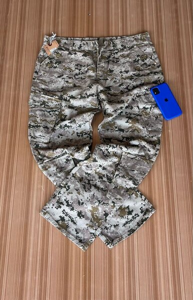 Cargo side pockets