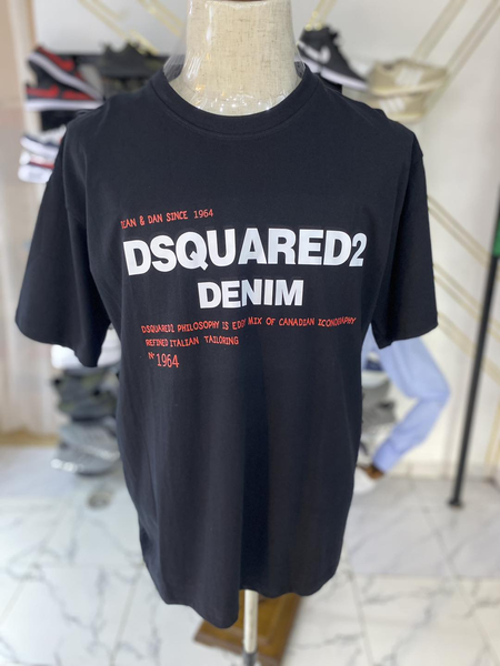 T-shirt noir