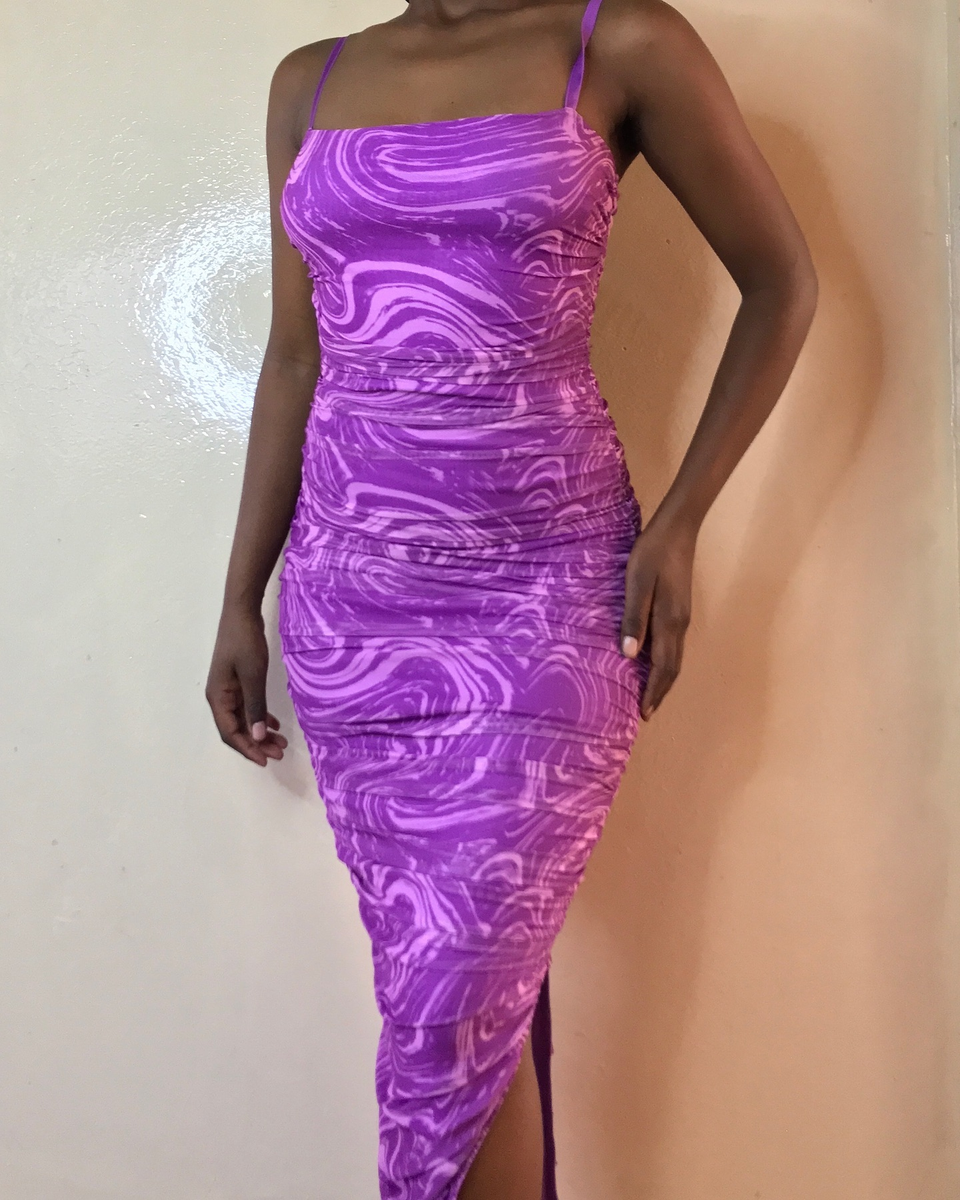 robe violet 