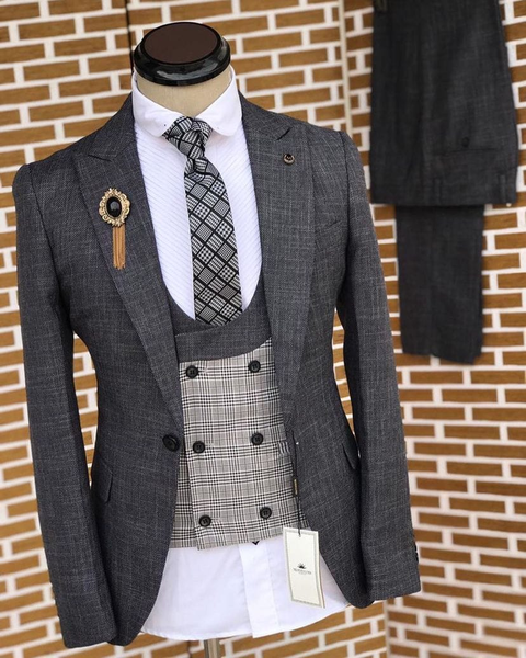 Suit gris