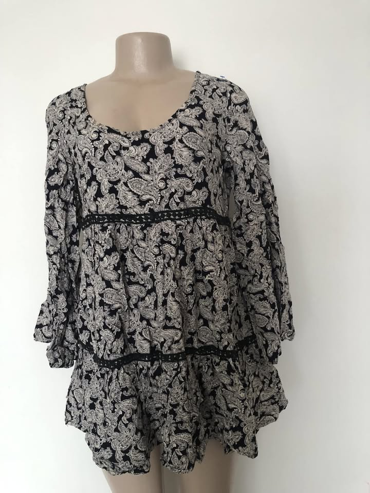Dress gris