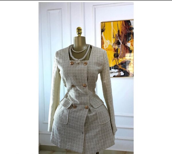 Ladies dress