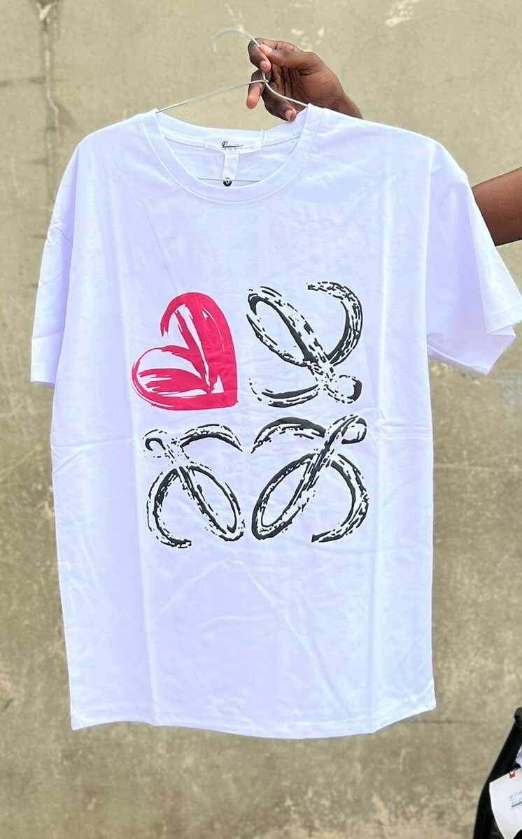 T-shirt blanc "Love" en coton