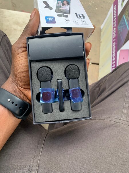 Wireless microphone