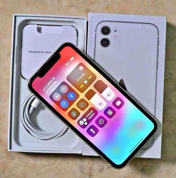 iPhone 11 simple