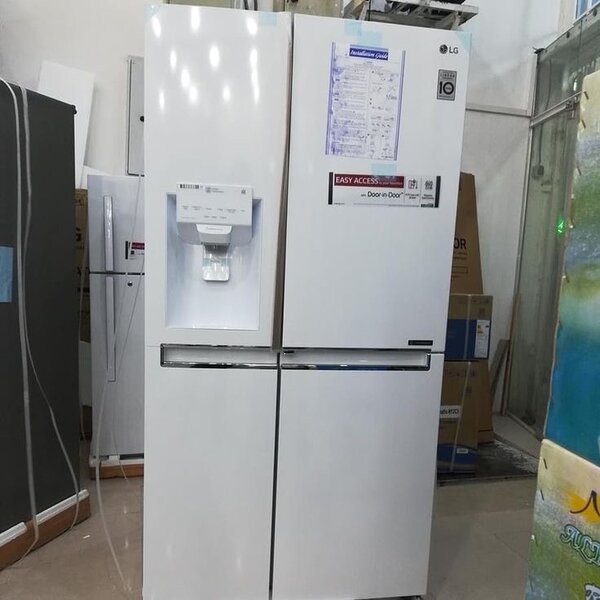 Double door fridge