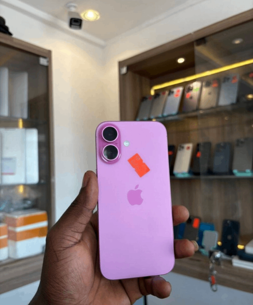 IPHONE 16