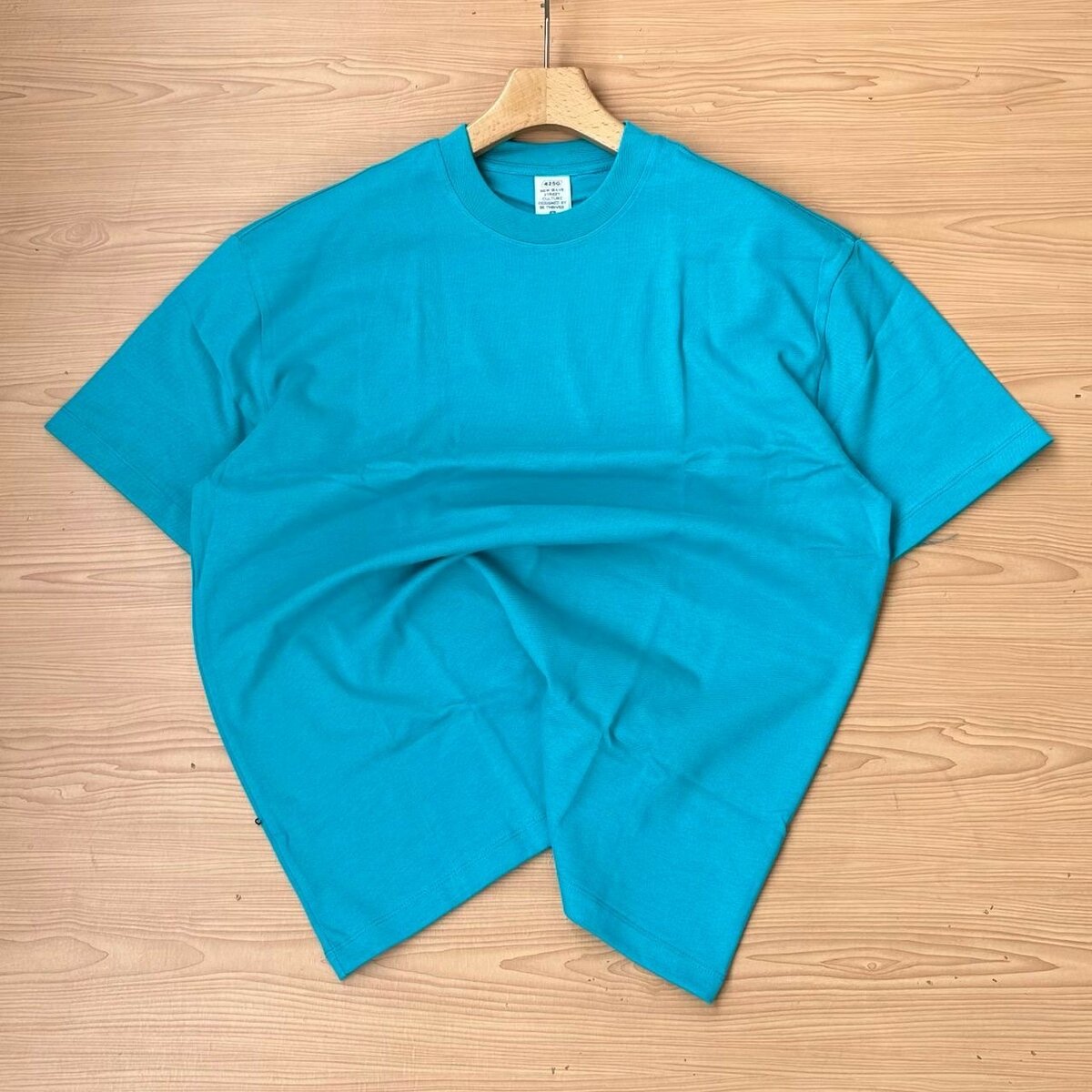 Plain unisex shirts