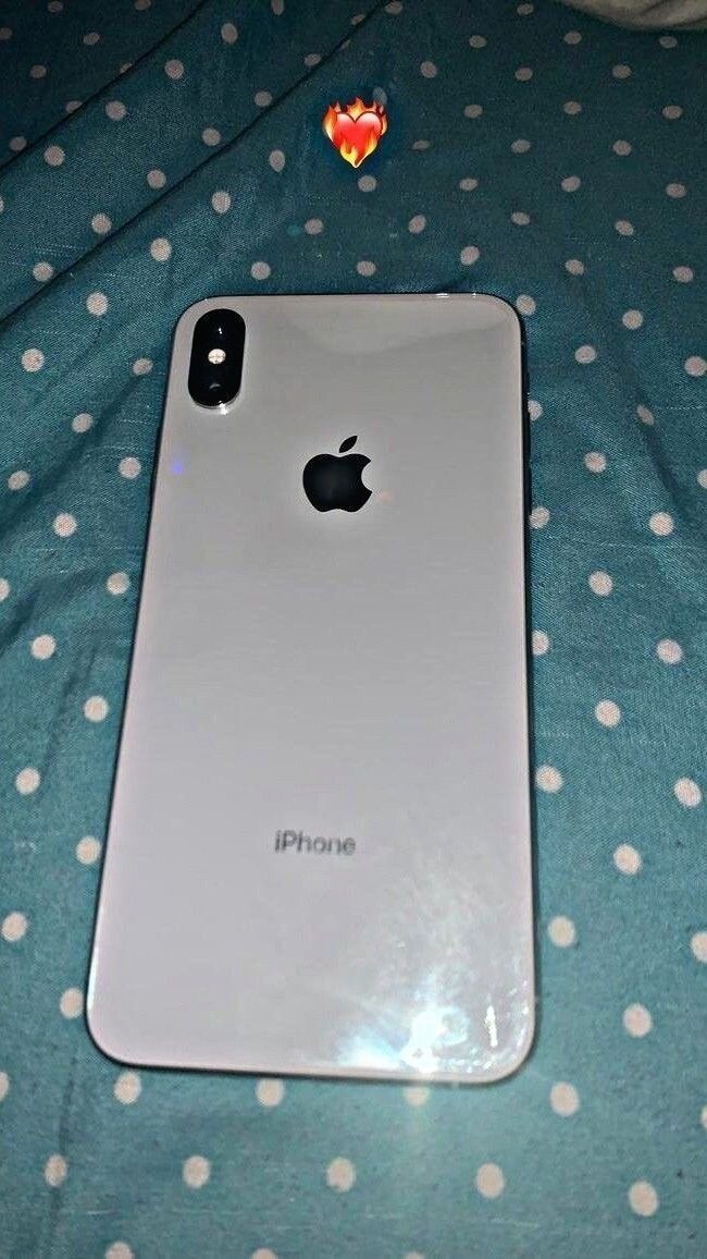 iPhone X