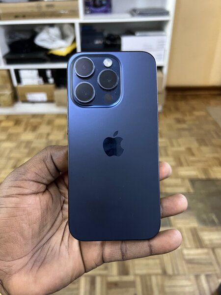 Apple iPhone