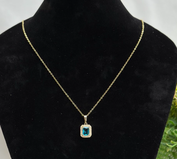 Classy pendant
