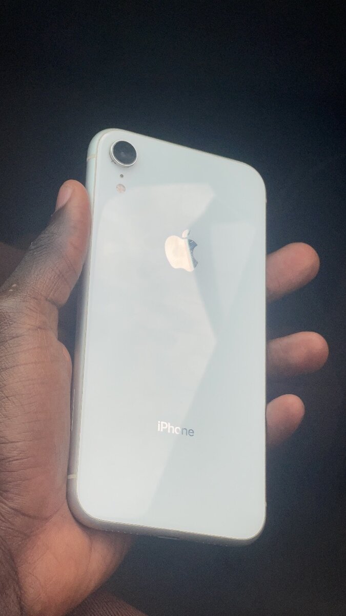 iPhone XR 64Go Blanc
