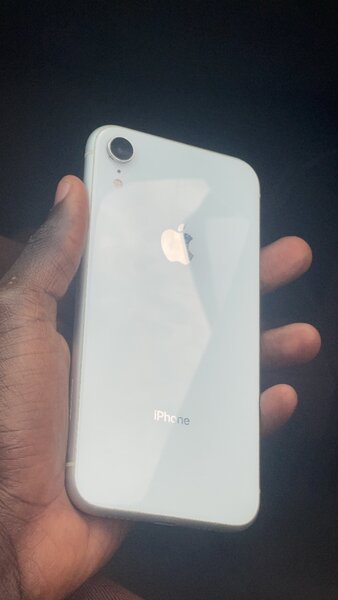iPhone XR 64Go Blanc