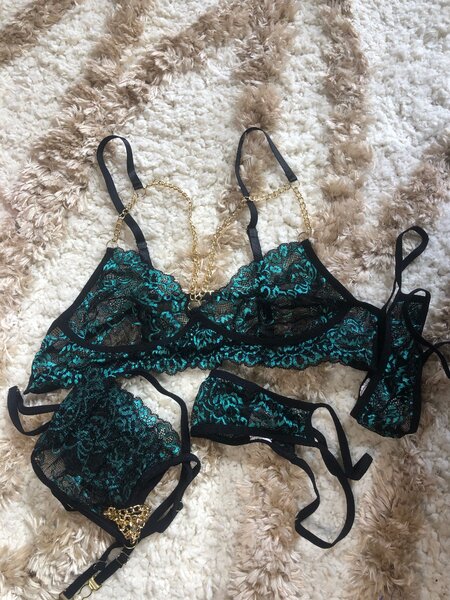 Ensemble de lingerie sexy en dentelle