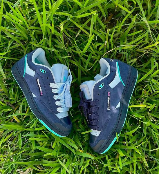 REEBOK CLASSIC