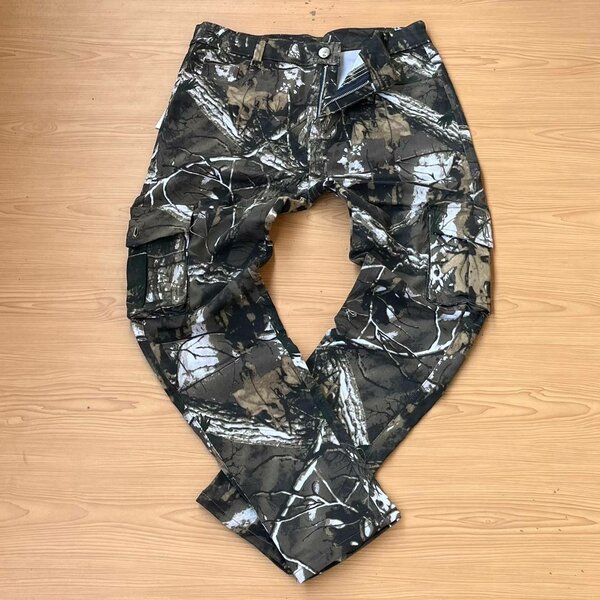 Side pocket camo