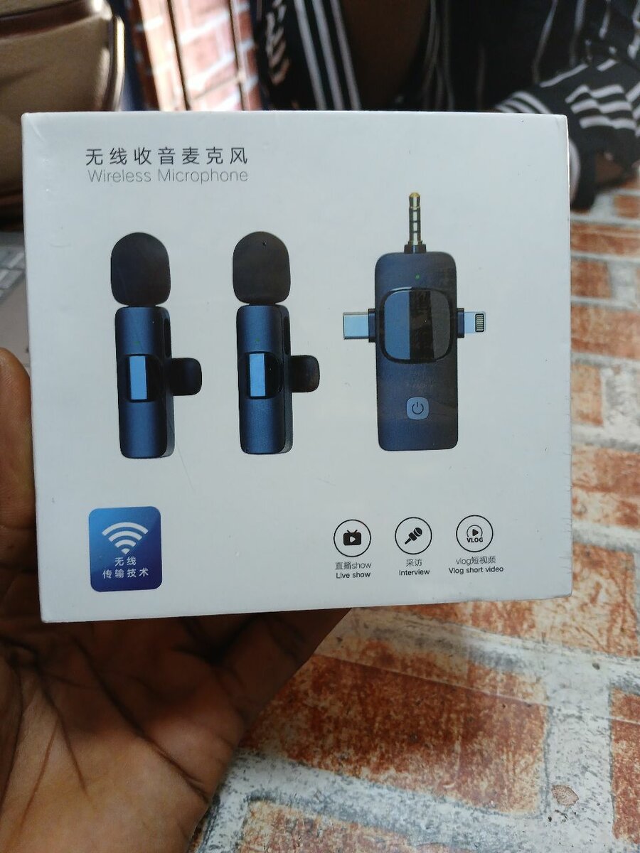 Micro cravate universel